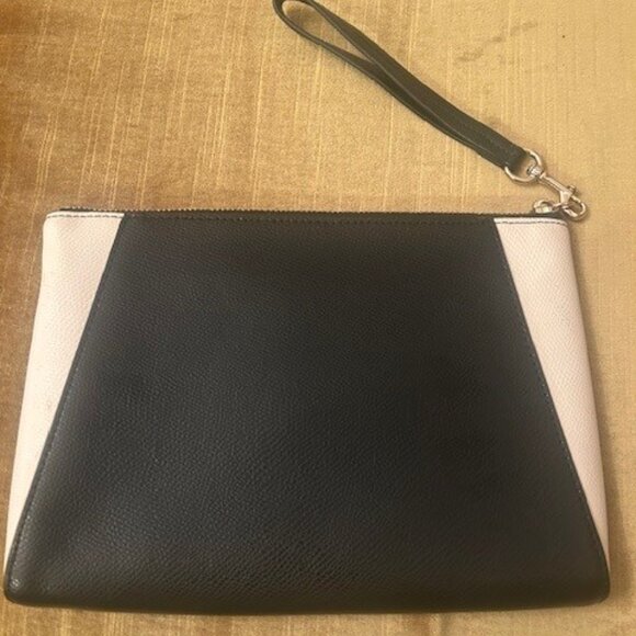 NWOT Coach Leather Clutch - Picture 2 of 4